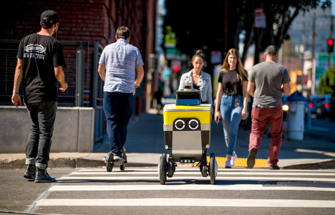 来源：Serve Robotics官网